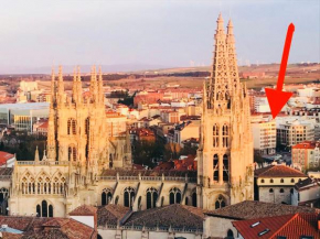 Mirando a la Catedral desde plaza Vega